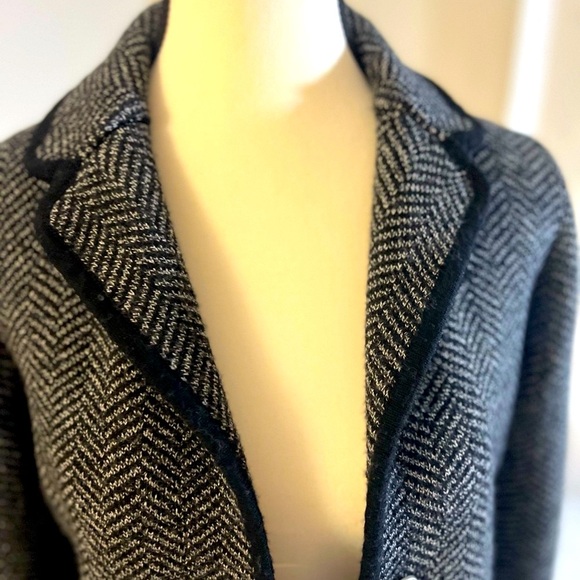 ✅ Talbots Black and Gray Herringbone Cardigan Sweater - Picture 14 of 16